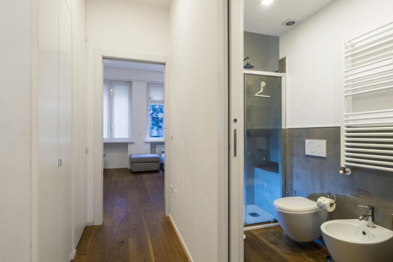 Easylife - San Babila - Elegante E Rifinito Bilocale Nel Cuore Della Citta Milano Eksteriør billede